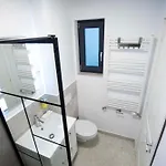 Luxe Romana 아파트 *