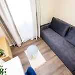 Luxe Romana 아파트 *